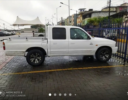 Imagen 1 de 4 de Mazda B2200 Doblé Cabina