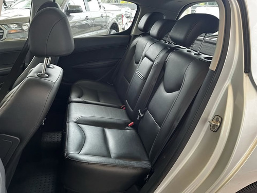 Peugeot 308 2.0 Feline 143cv