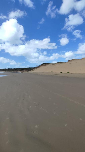 Imagen 1 de 4 de Lotes De 612 Mts A Una Cuadra De La Playa En Rocha, Uruguay
