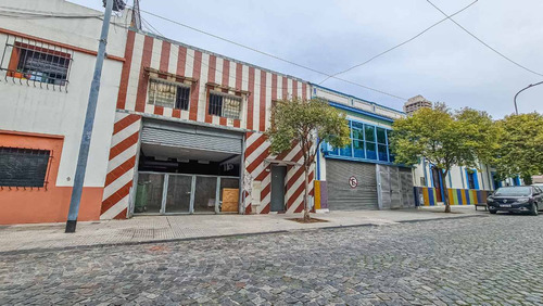 Galpón En Venta Zona Abasto.