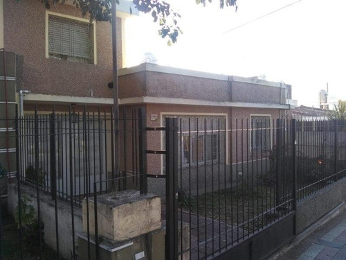 Imagen 1 de 12 de Azpeitia 3400 T:236 M2 Y 141 M2 Cub. 3 Dor Y Patio