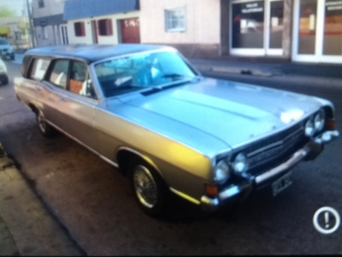 Ford Fairlane