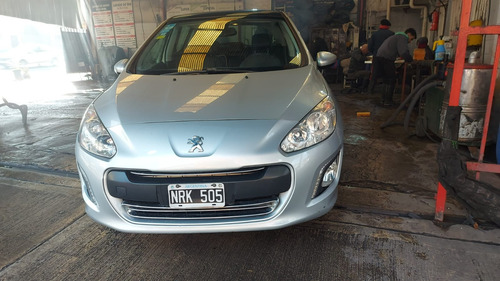Peugeot 308 2.0 Feline 143cv