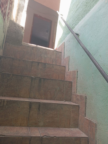 Terreno Com Duas Casas E Duas Lojas
