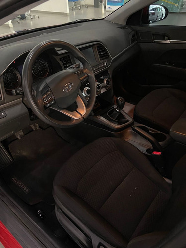 Imagen 12 de 15 de Hyundai Elantra 2020 2.0 Gls Mt