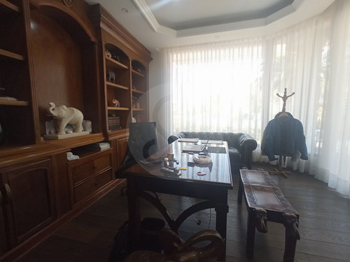 Renta O Venta Casa 7 Habs. De Lujo En Fuente De Las Lomas En Interlomas