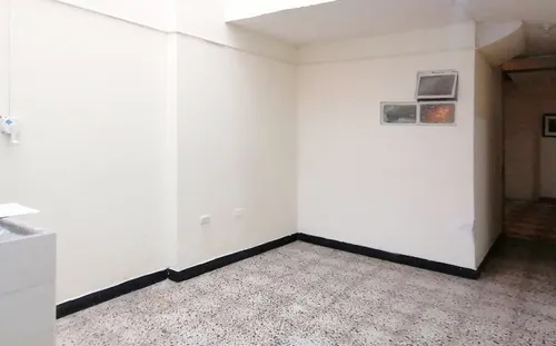 Bodega En Arriendo/venta En El Carmen. Cod A11750112
