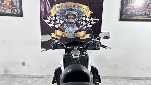 Kawasaki Vulcan Nomada 1700