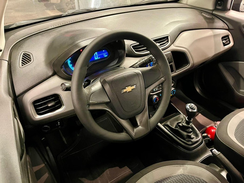 Chevrolet Onix Onix 1.0 LT SPE/4