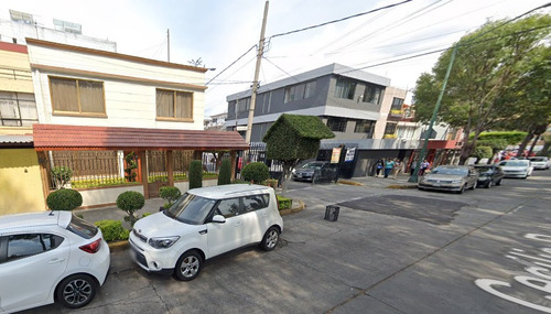Casa En Venta En Calle Cecilio Robelo En Colonia Jardín Balbuena, Venustiano Carranza Ajrj
