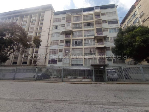 Amplio Ph En Venta Ubicado En Los Palos Grandes