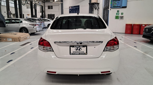 Dodge Attitude 1.2 Se At