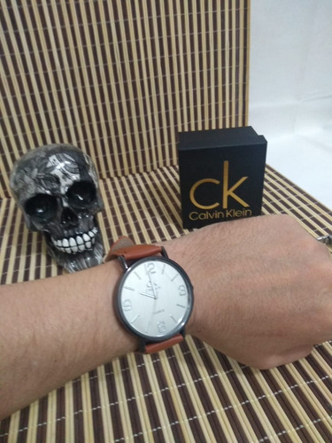 Relógio Masculino Primeira Linha + Pulseira Resistente Água
