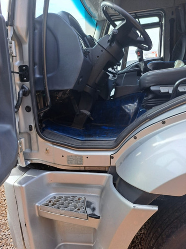 Cargo 2429 E 6x2 Turbo Câmara Fria