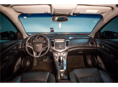 Imagem 12 de 14 de Chevrolet Cruze 1.8 Lt 16v Flex 4p Automático