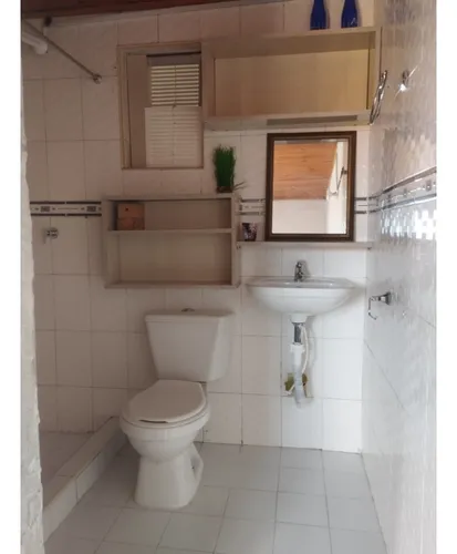 Vendo Casa Con Local 75mts $ 170.000.000 Bosa