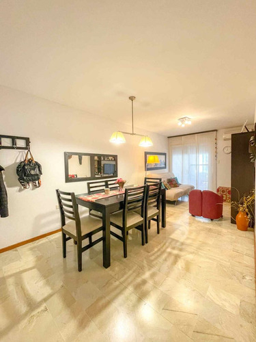 Casa En Venta En Pergamino Con Patio Y Cochera