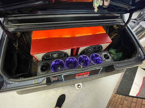 Vw Voyage Cl 1.6 Motor Ap Suspensão A Ar E Rodas 17 Dir Hidr