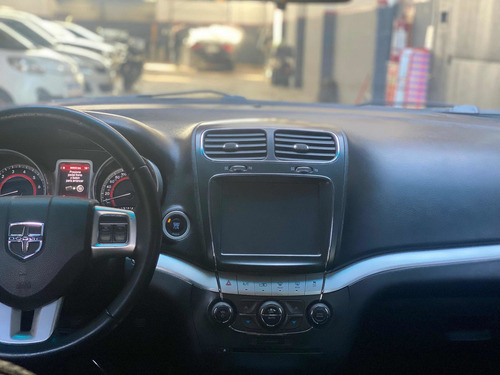 Dodge Journey 2015 2.4 Sxt L4 7pas At
