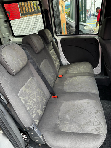 Fiat Doblo 1.8 Adventure 5p
