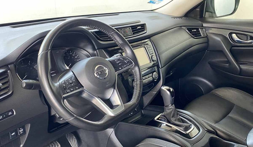 Imagen 10 de 13 de Nissan X-trail 2019 2.5 Exclusive 3 Row Cvt