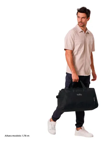 Maleta Deportiva Morral Totto Tula Para Gym/viaje Grande Color Negro