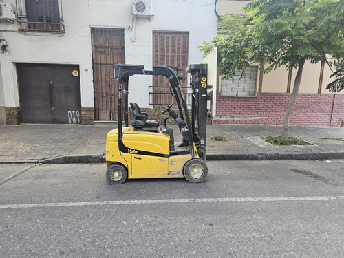 Autoelevador Montacarga Eléctrico Yale 