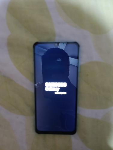 Celular Samsung Galaxy A06 4gb Ram 64 Gb Rom Ligth Green Turquesa (Usado)