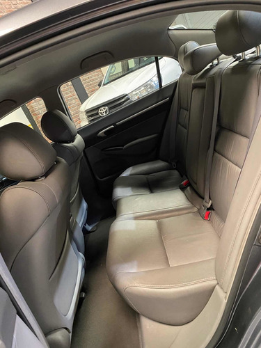 Honda Civic 1.8 Exs At 2011