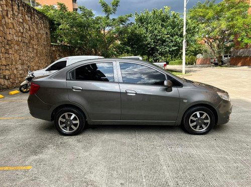 Imagen 5 de 18 de Chevrolet Sail 2018 1.4 Lt