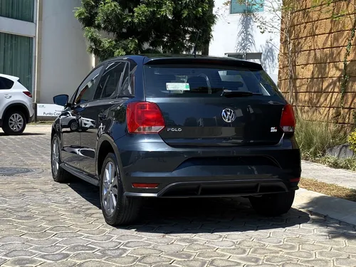 Volkswagen Polo 1.6 Comfortline Plus Mt