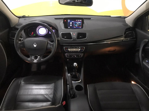 Imagen 7 de 13 de Renault Megane Iii Privilege 2.0 Ph2