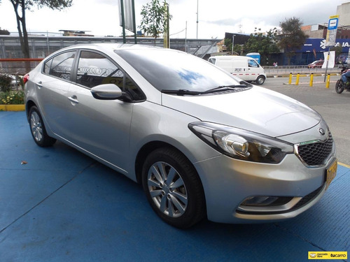 Imagen 3 de 15 de Kia Cerato Pro Ex