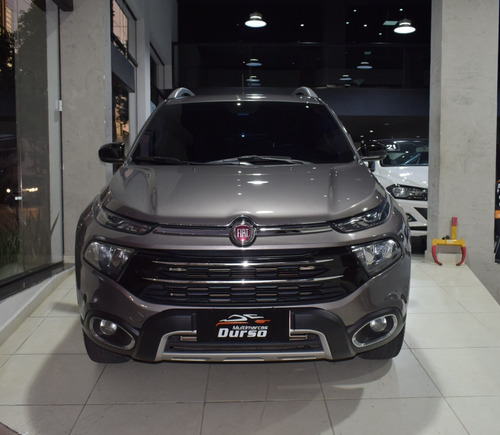 Imagem 8 de 15 de Fiat Toro 2.0 Volcano 16v Diesel 4p 4x4 Turbo Automático