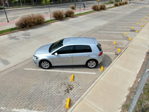 Imagen 5 de 25 de Volkswagen Golf 1.4 Tsi Dsg 2016 Gris Plata - 126.000 Kms