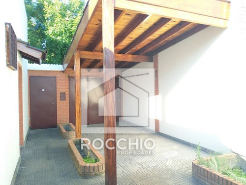 Imagen 5 de 17 de Casa En Venta En Jose Leon Suarez