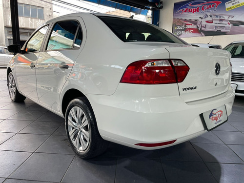 Volkswagen Voyage 1.6 Msi Total Flex 4p