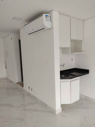 Sala Comercial Para Alugar Na Rua Orense (prq Jaboticabeiras), Centro, Diadema - Sp - Liv-5369