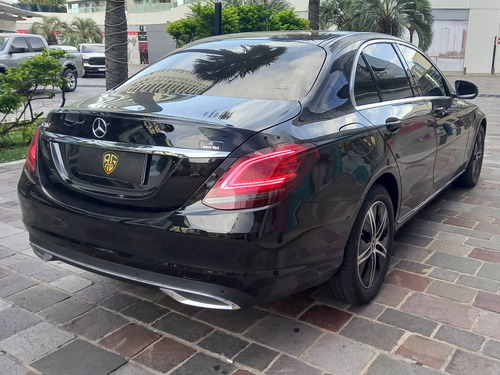 Mercedes Benz C200 Avantgarde Linea Nueva Solo 6.500kms.