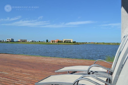 Imagen 9 de 12 de El Mejor Lote A La Laguna En Islas El Canton