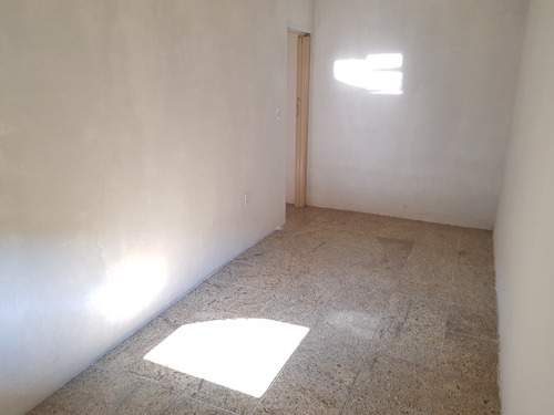 More Bem E Com Segurança! Apto Vila Fechada 2 Quartos 80m2