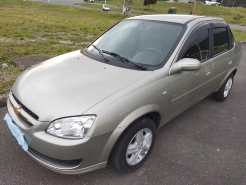 Imagem 2 de 15 de Chevrolet Corsa Classic Classique