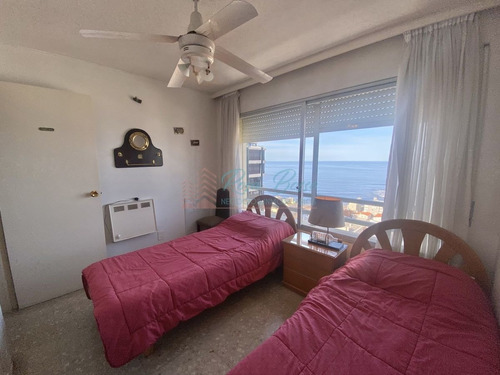 Imagen 17 de 25 de Venta De Apartamento De 2 Dormitorios En Peninsula Punta Del Este
