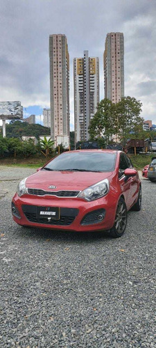 Kia Rio Ub Ex 2015 Mt 1.250 Cc 93.907 Km Rojo