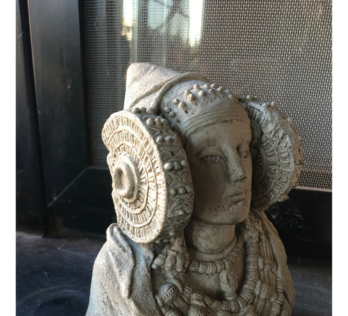 Escultura Dama De Elche (Usado)