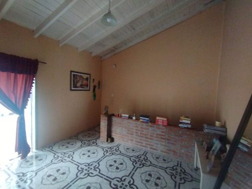Venta Casa 5 Amb Tristán Suarez Parrilla/cochera.