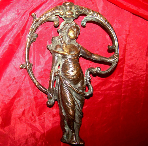 Dama Antigua Bronce Para Luminaria 1.5