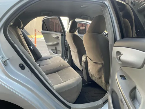 Toyota Corolla Sedan 2013