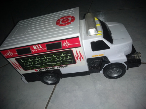 Vehículo Kid Galaxy Worker Ambulance Con Luces Y Sonido (Usado)