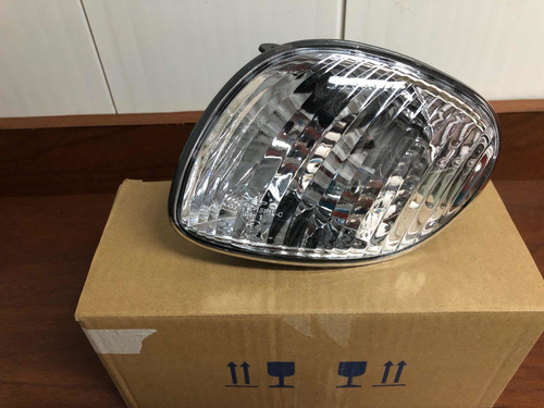 Cocuyo Faro Izquierdo Toyota Corolla Pantallita 00/02 Genér